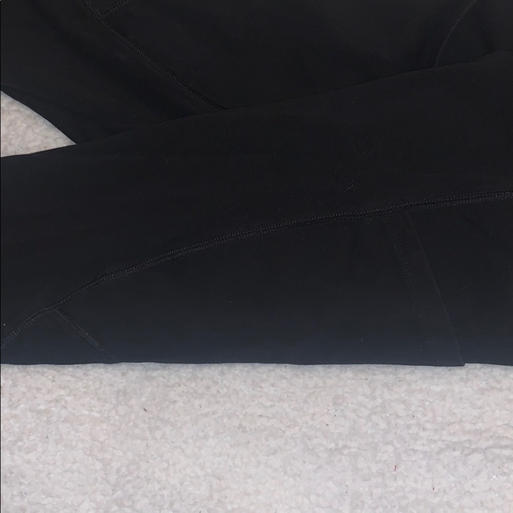 black leggings